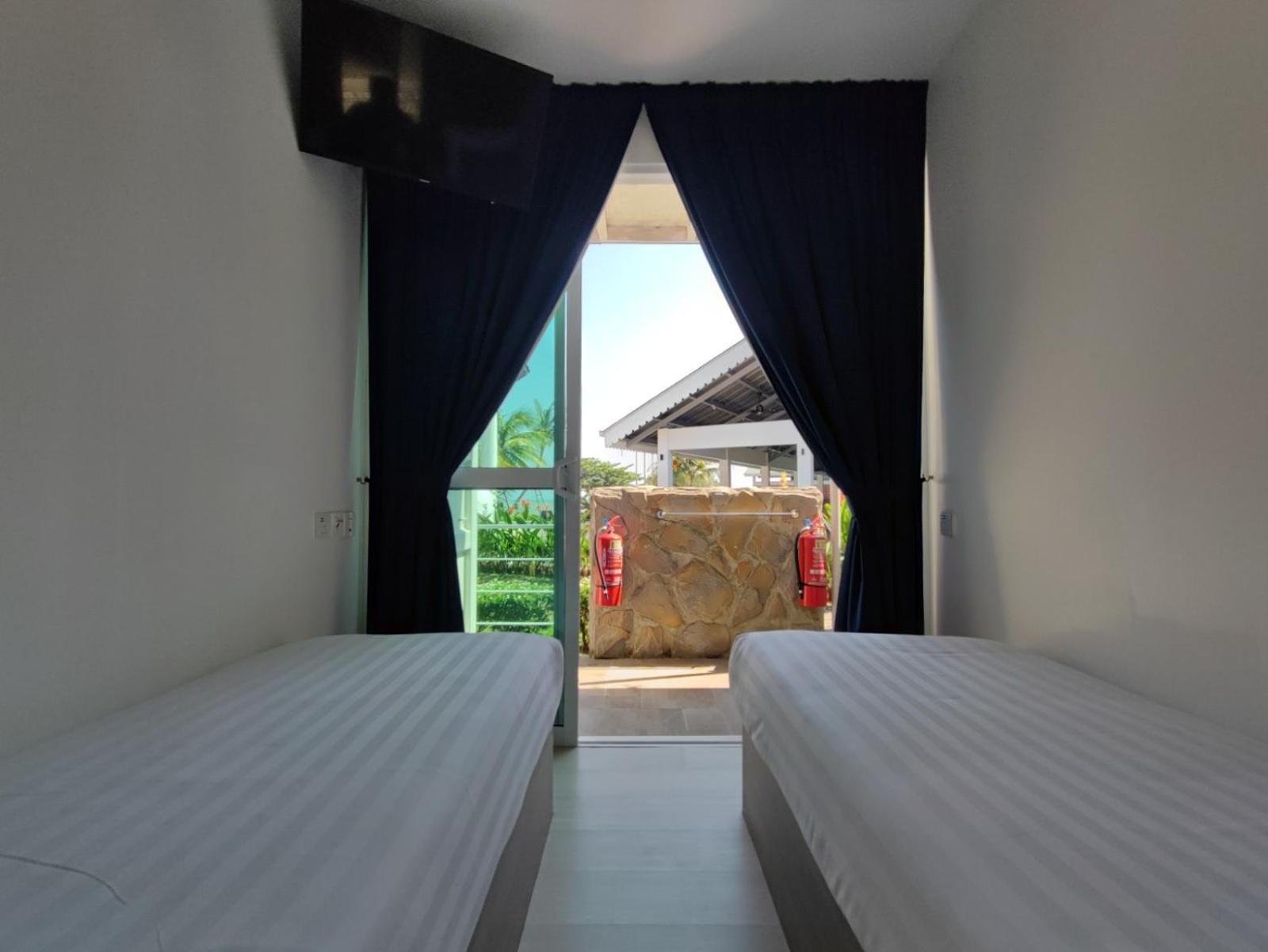 Solesor Kampong Beach Resort 波德申 外观 照片